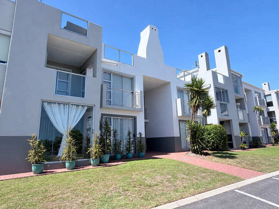 1 Bedroom Property for Sale in Bloubergstrand Western Cape